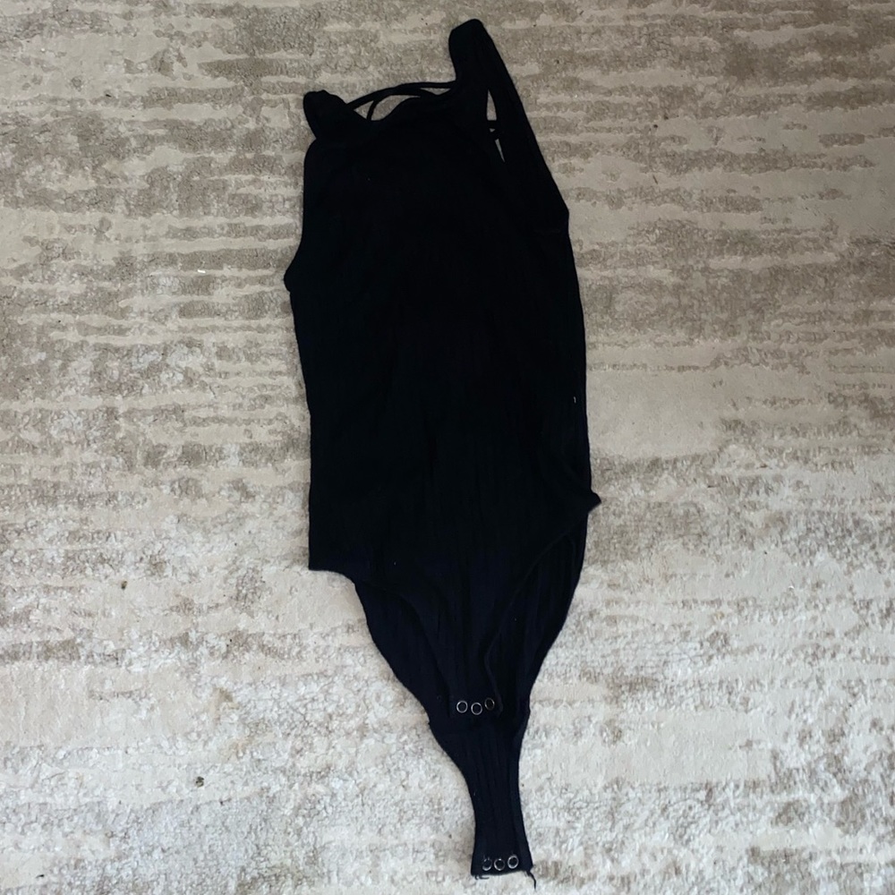 Abercrombie black ribbed bodysuit with lace up back